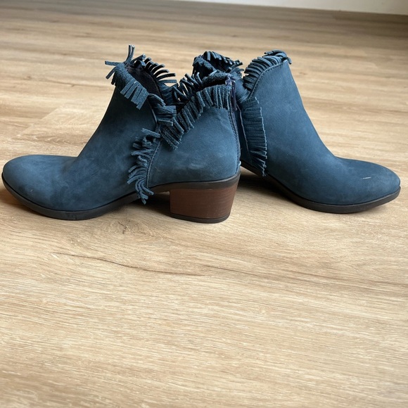 Bueno Cathy Fringed Ankle Booties Blue Suede Leather US 5.5 EU 36 Block Heel - Picture 6 of 8